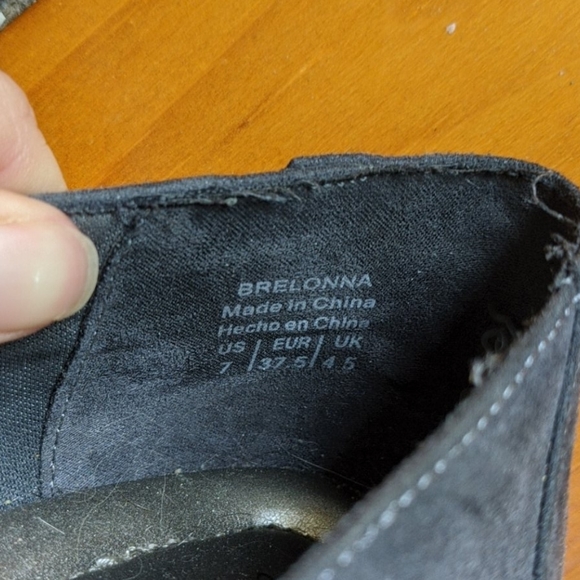 Abella grey wedge heels sz 7 - Picture 4 of 4